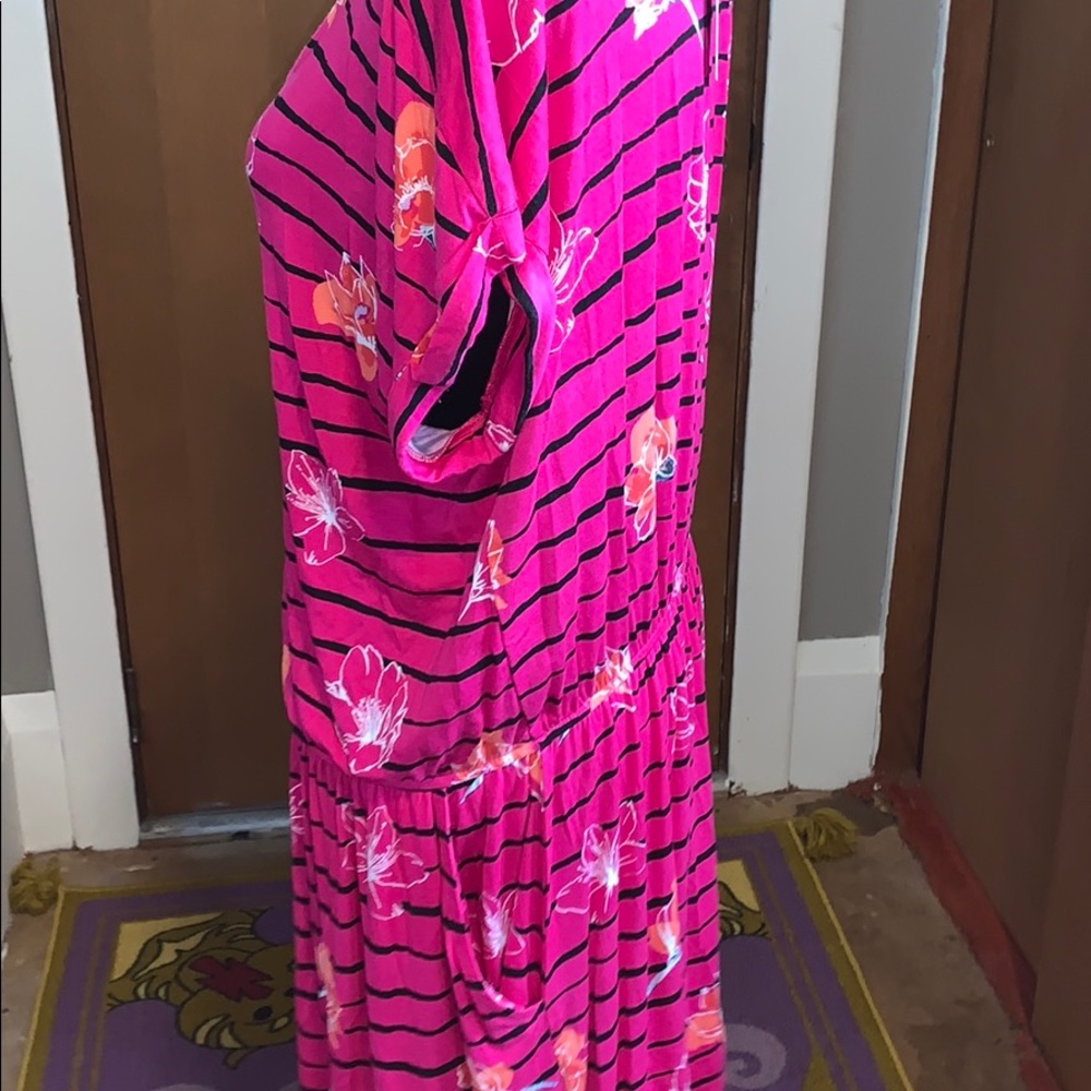 Apt 9 short sleeved floral dress with stripes! - Picture 3 of 4
